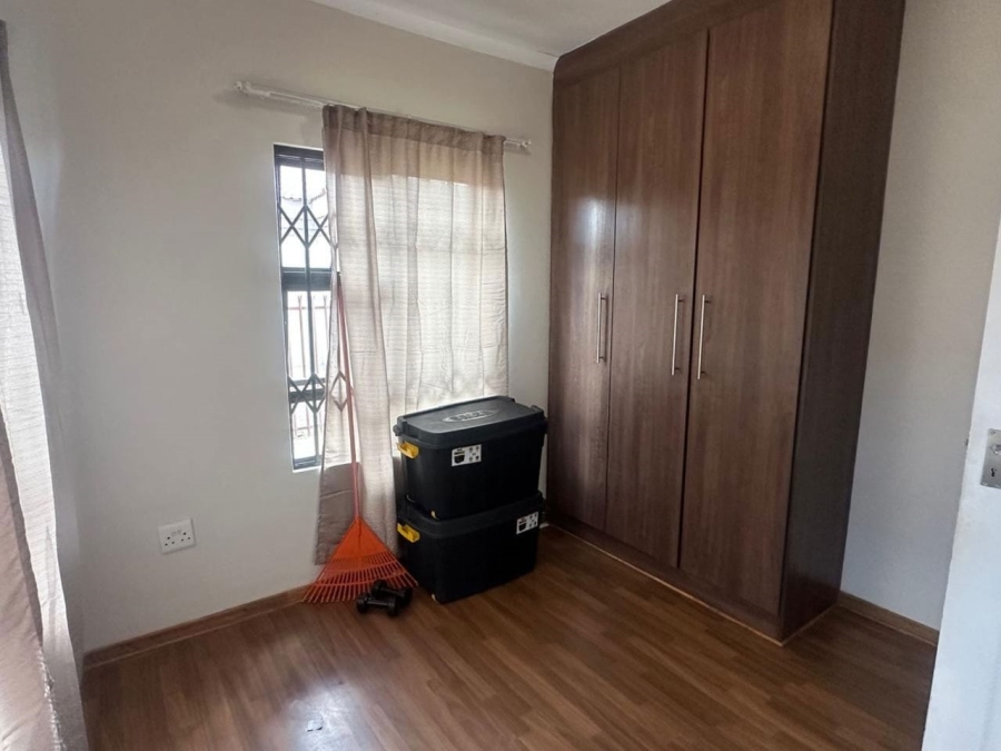 To Let 3 Bedroom Property for Rent in Vista Park Free State